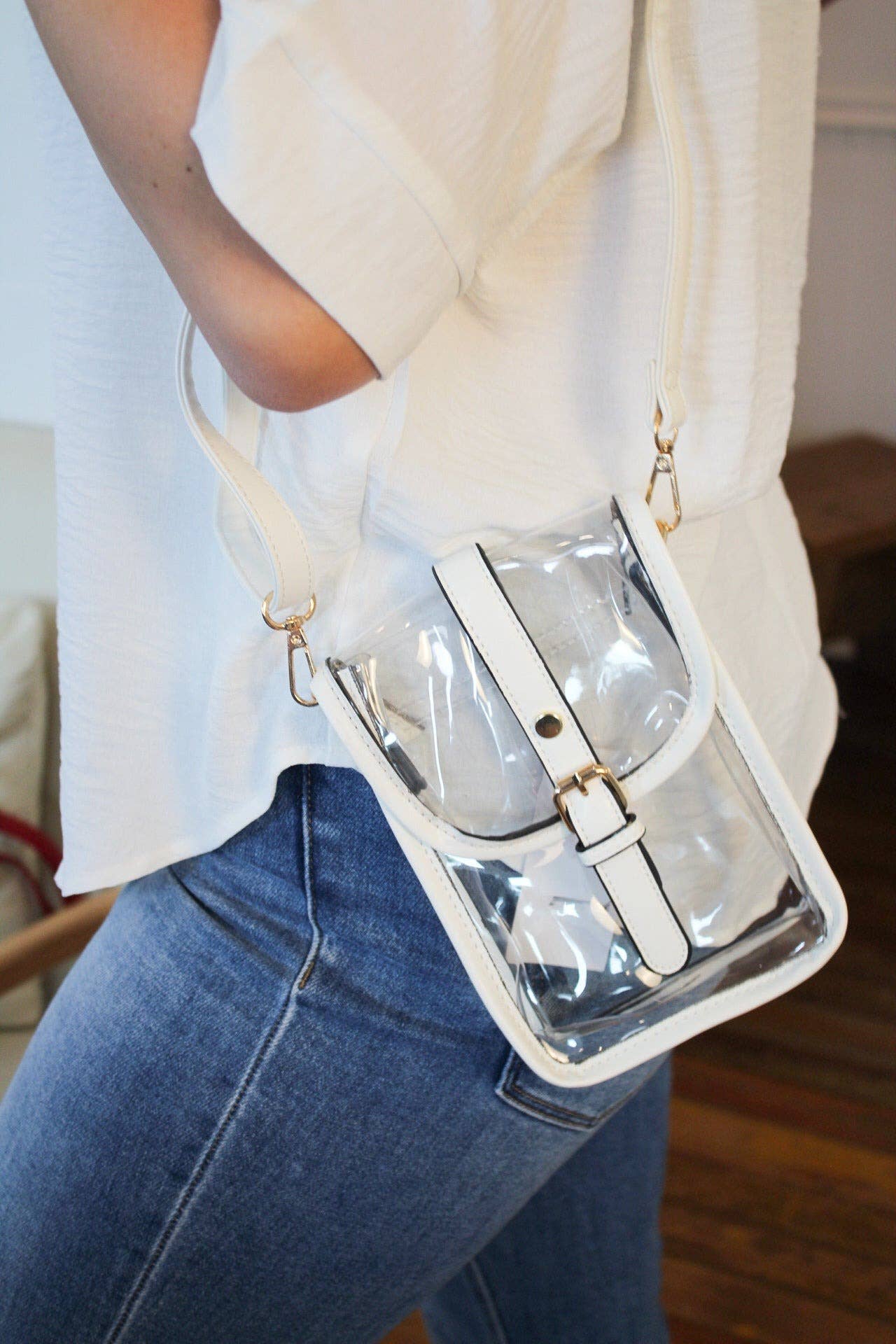 TG10608 Game Day Clear Buckle Strap Mini Crossbody Bag: White