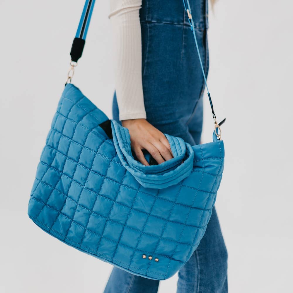 Day Dreamer Quilted Tote Bag: Orange