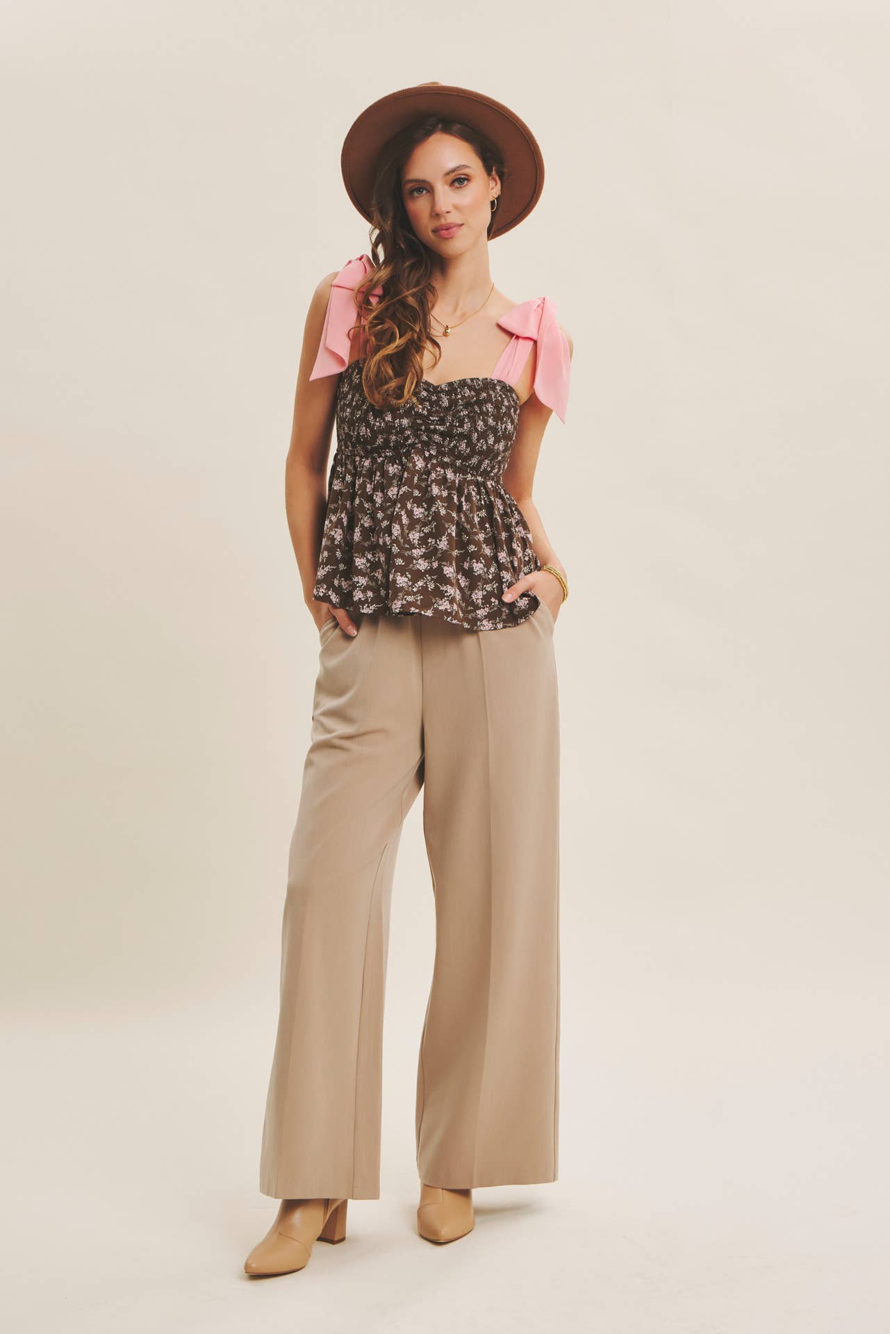 ROMANTIC FLORAL FLOWY SMOCKED TOP WITH BOW STRAPS : IVORY/BLUE / M