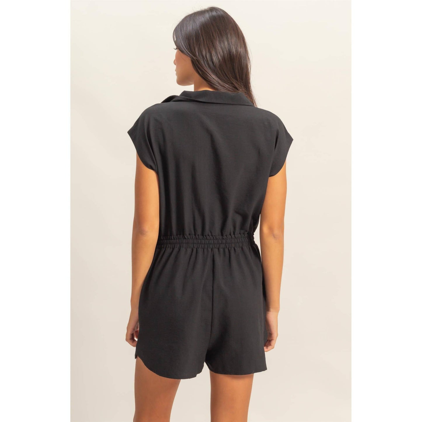 DZ25C253-Collared Romper with Buttonless Placket: BLACK / S-M-L(2-2-2)