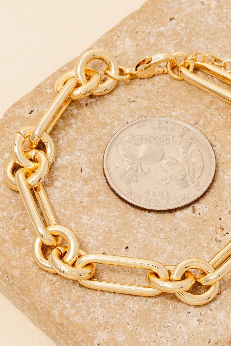 Gold Dipped Chain Link Bracelet: GOLD
