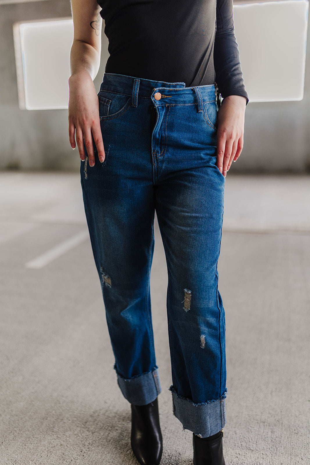 Criss cross jeans