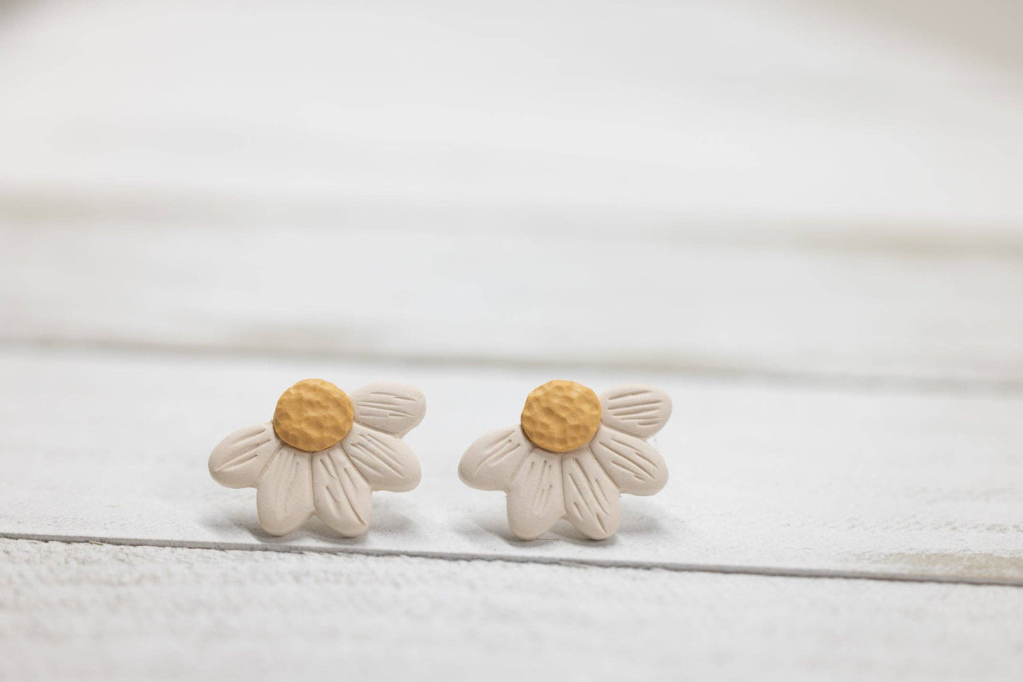 Daisy Studs