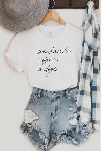 WEEKENDS COFFEE AND DOGS Graphic T-Shirt: BLACK / M