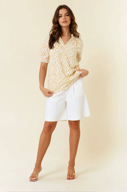 JACQUARD DOT PRINT SHORT SLEEVE BLOUSE - 44497T: MUSTARD / S