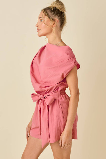 Draped unbalanced drop shoulder romper: AQUA / S