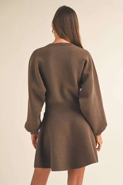 D2660   BALLON SLEEVE SWEATER DRESS: BLACK / S