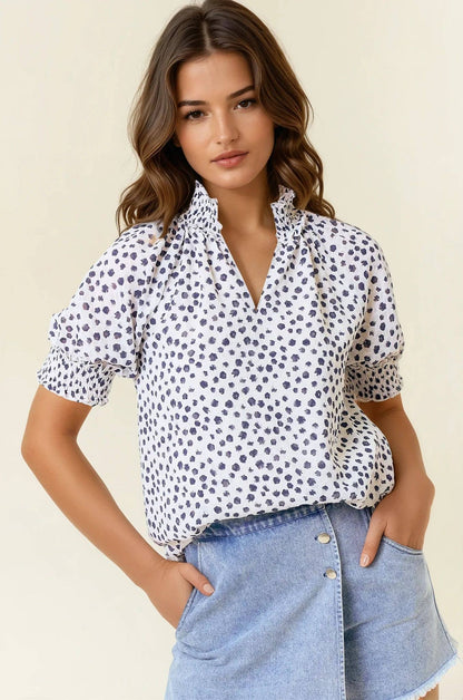 JACQUARD DOT PRINT SHORT SLEEVE BLOUSE - 44497T: MUSTARD / L
