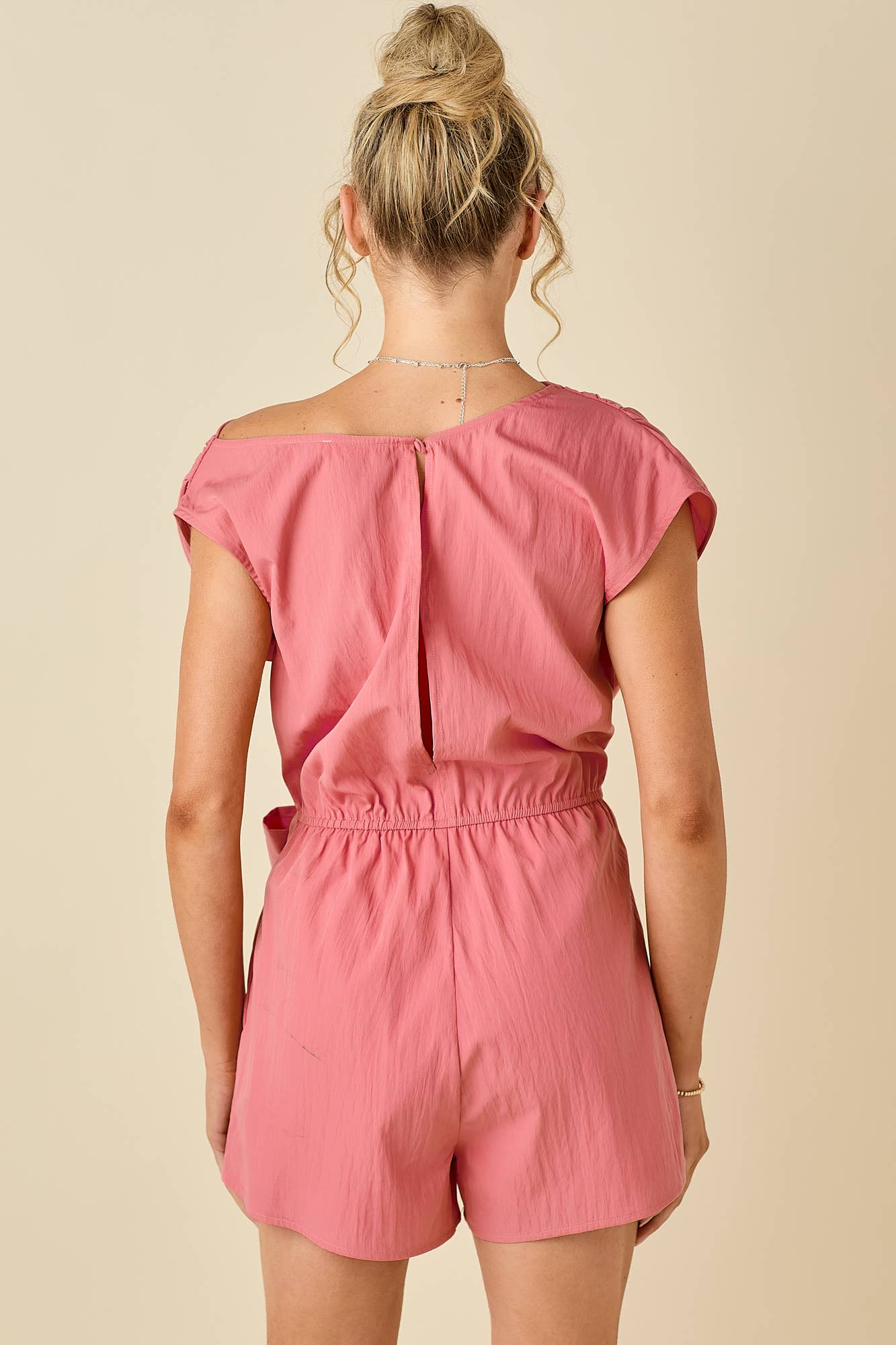 Draped unbalanced drop shoulder romper: AQUA / L