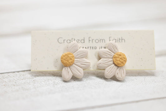 Daisy Studs